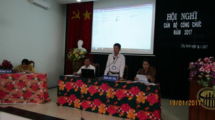 Cục Thống kê tỉnh Tây Ninh tiến hành Hội nghị công chức, người lao động năm 2017.